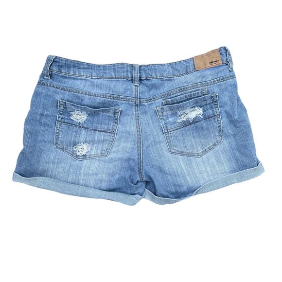 ✨ Y2K Dollhouse Distressed Light Wash Denim Shorts Mid Rise Stretch Sz 11 - Picture 4 of 4